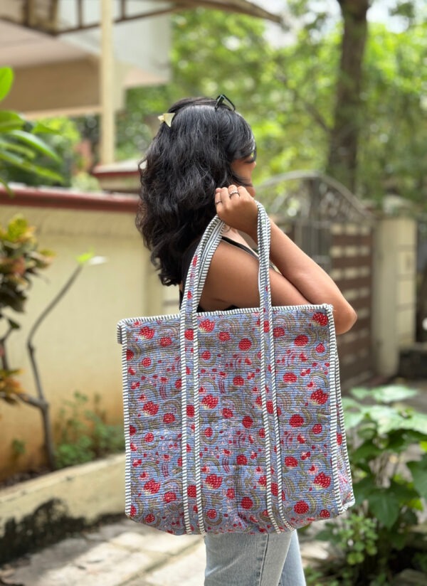 Lilac quilted cotton tote bag