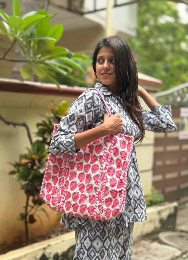 Pink quilted cotton tote bag